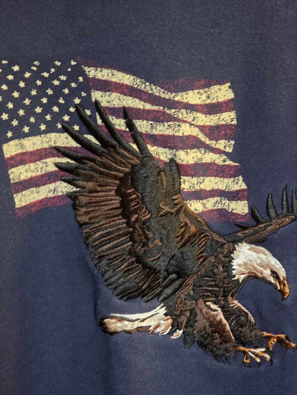 Croft & Barrow Americana Sweatshirt - Picture 6 of 6